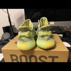 Yeezy YeezReel 350 V2